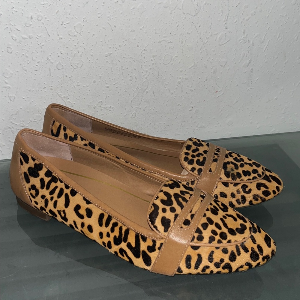Vionic Savannah leopard pony hair and leather comfort flats
